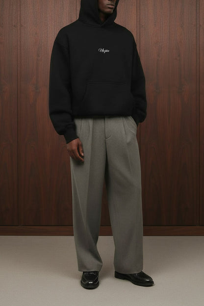 EMBROIDERED BASIC HOODIE